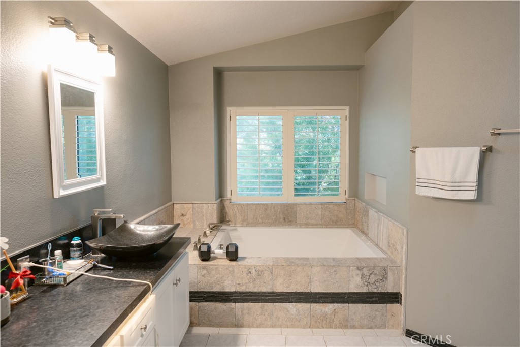 3060 Sioux Court Property Photo 35