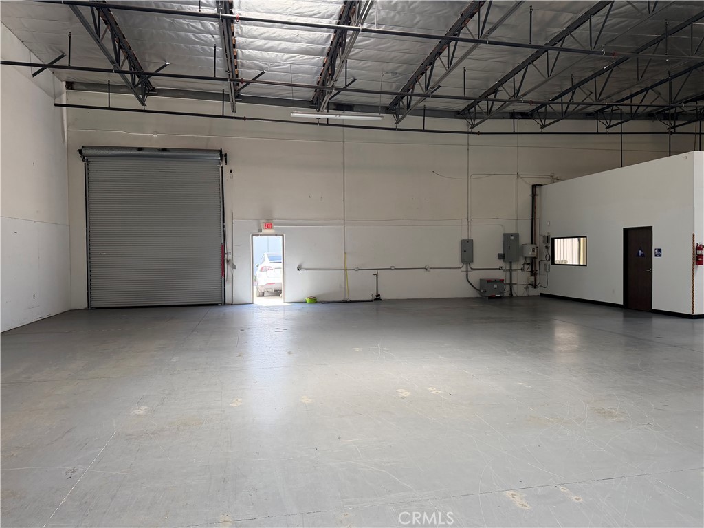 16870 S Main Property Photo 3