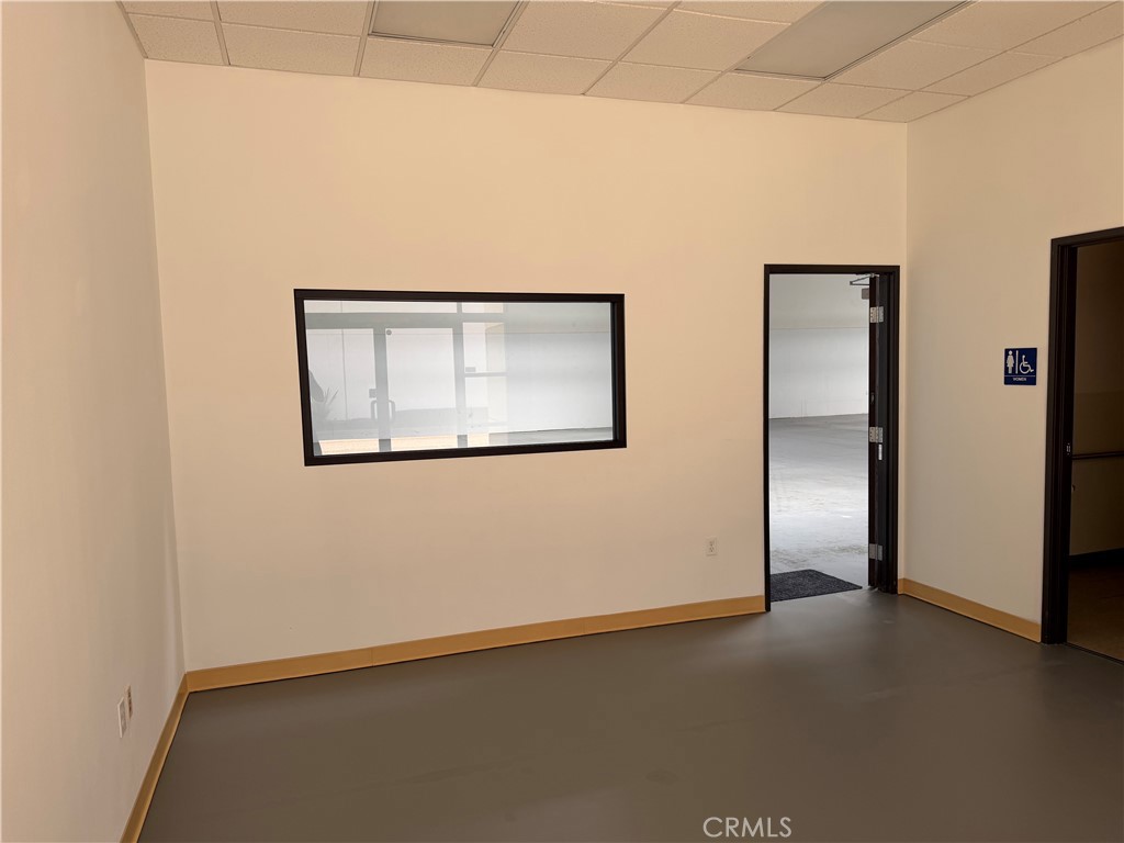 16870 S Main Property Photo 10