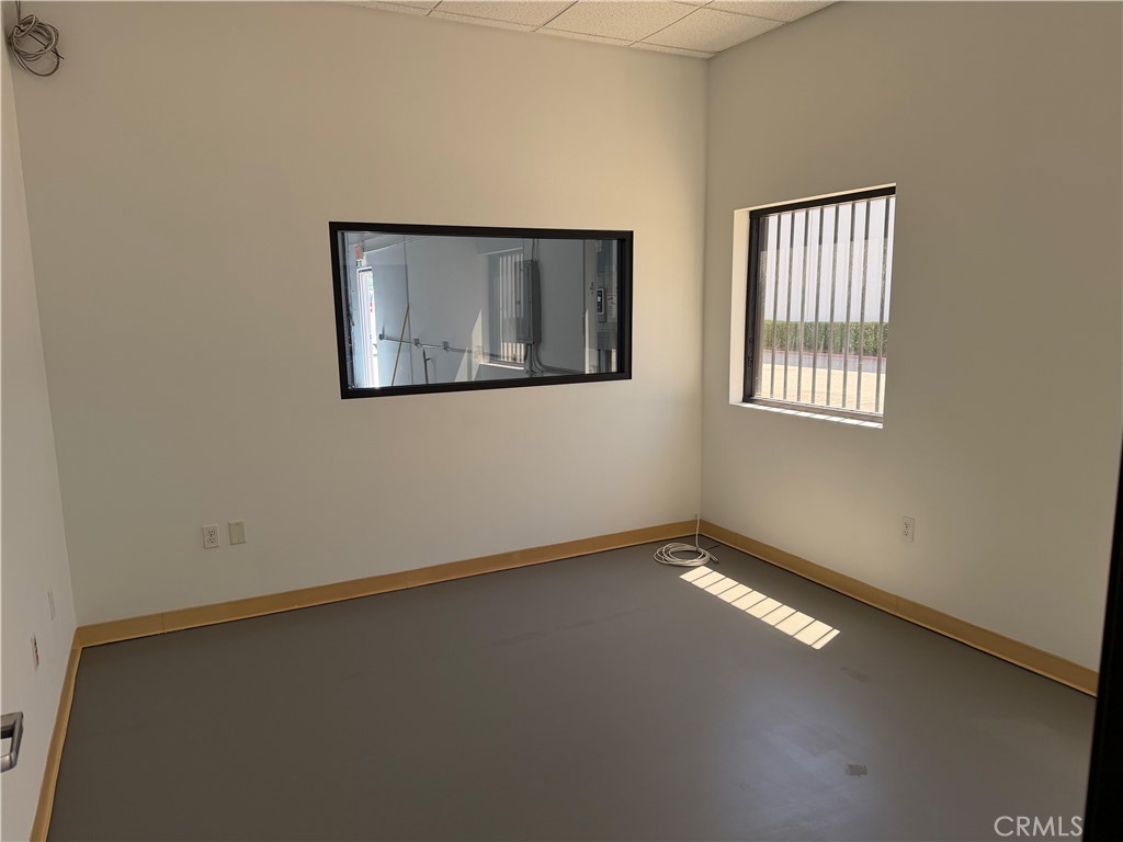 16870 S Main Property Photo 12