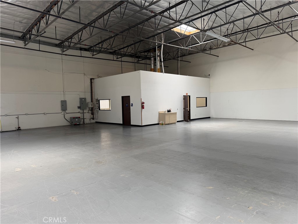 16870 S Main Property Photo 29