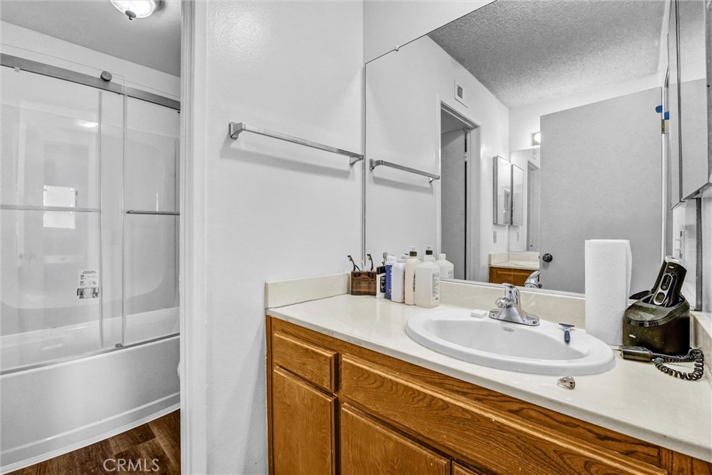 19451 Sherman Way 504 Property Photo 17
