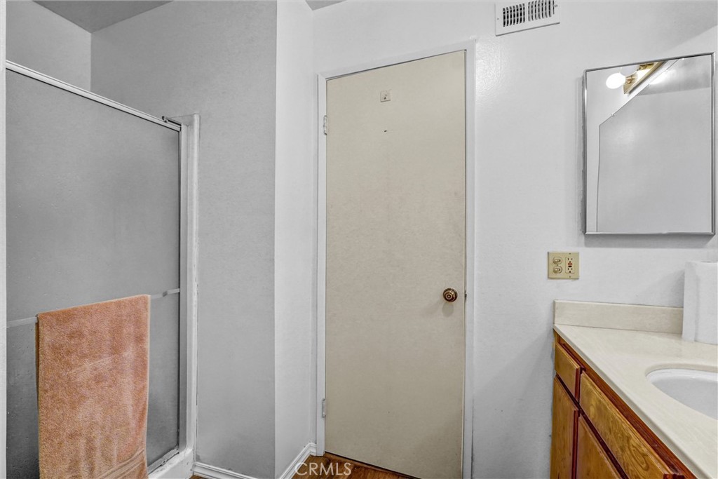 19451 Sherman Way 504 Property Photo 18