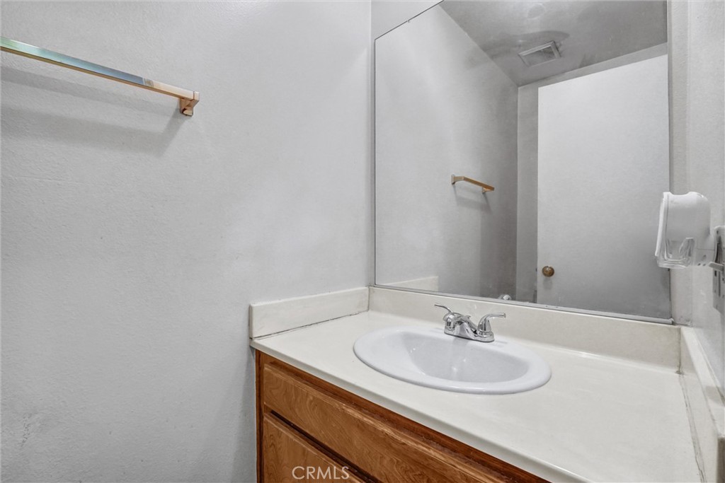 19451 Sherman Way 504 Property Photo 19