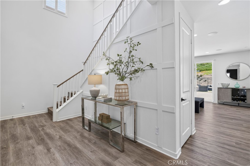28588 Foothill Property Photo 5
