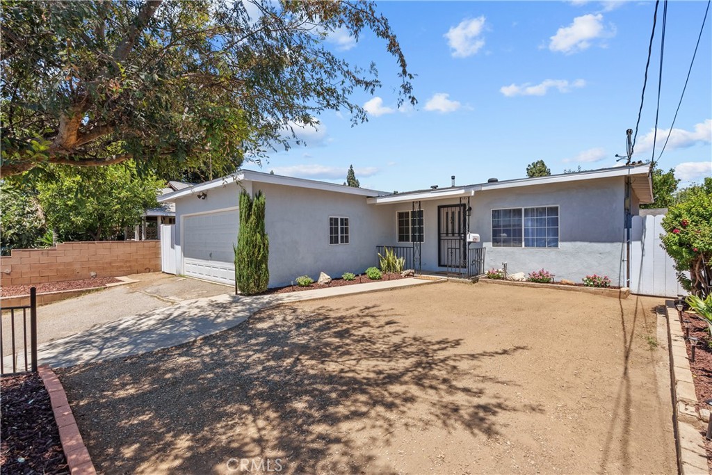 11144 Laurel Canyon Boulevard Property Photo 1