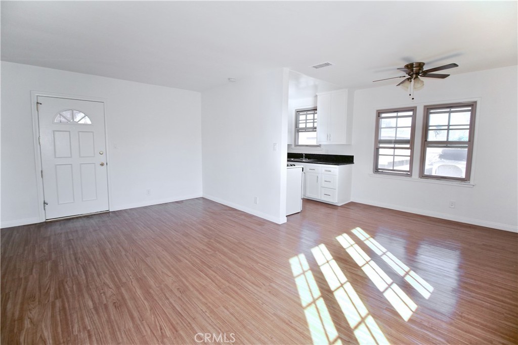 6951 Simpson Avenue 12 Property Photo 1