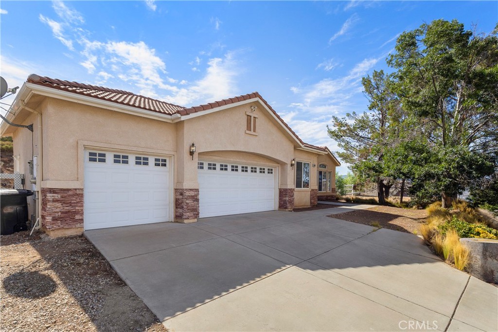 34542 Katrina Property Photo 1
