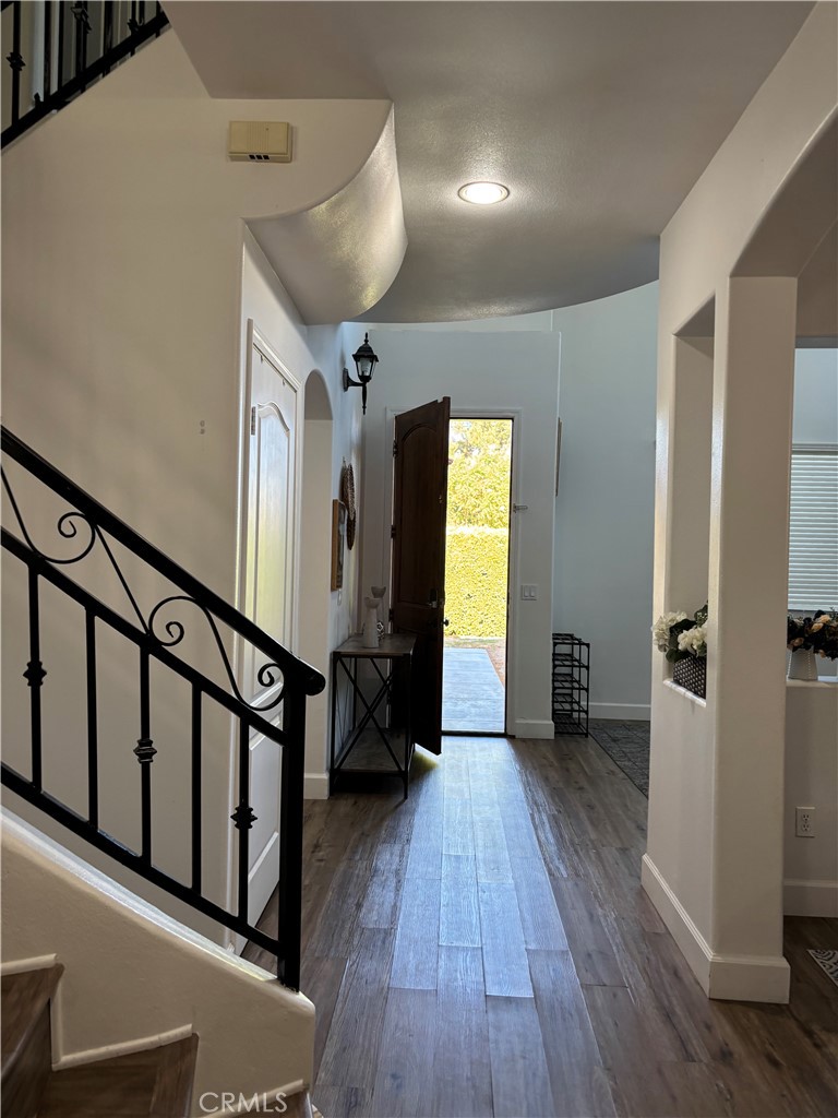 8341 Kelvin Property Photo 2