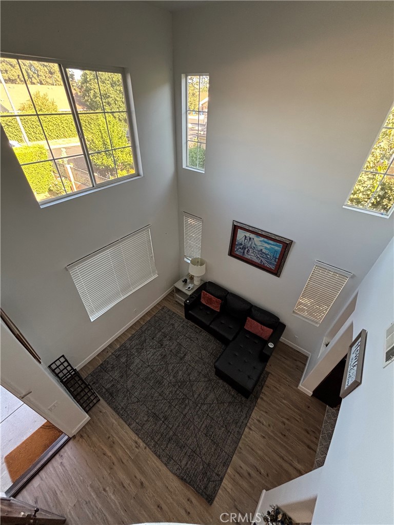 8341 Kelvin Property Photo 3