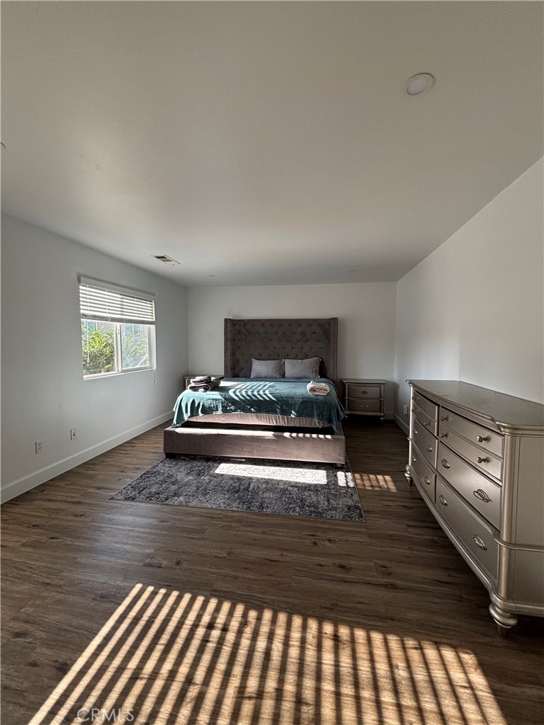8341 Kelvin Property Photo 16