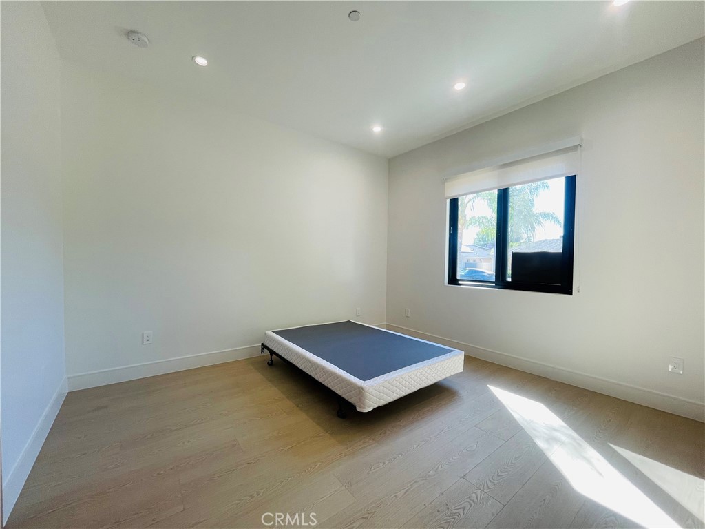 18225 Sugarman Property Photo 7