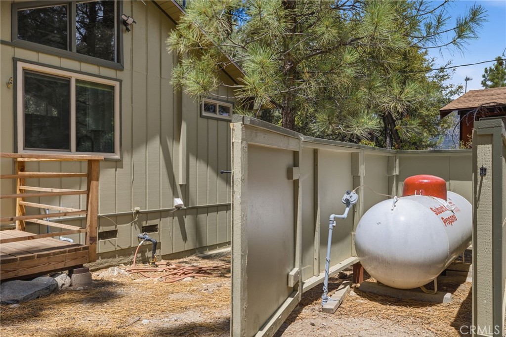 2009 Bernina Property Photo 30