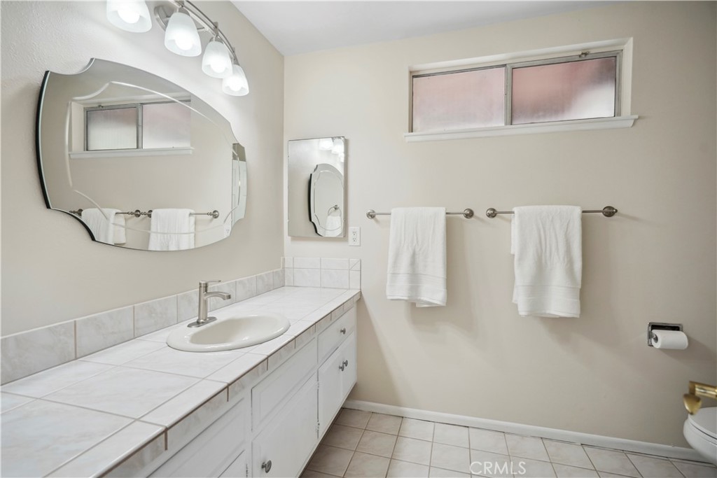 11300 Dulcet Avenue Property Photo 31