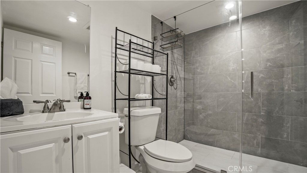4711 Tyrone Property Photo 55