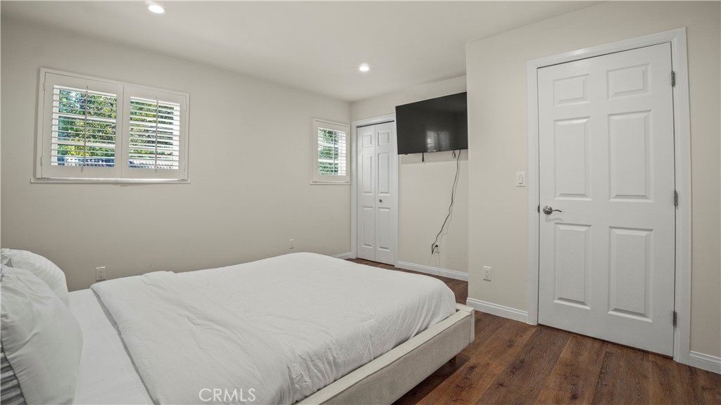4711 Tyrone Property Photo 59