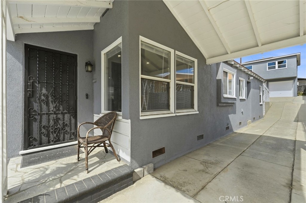 711 Stepney Street Property Photo 17