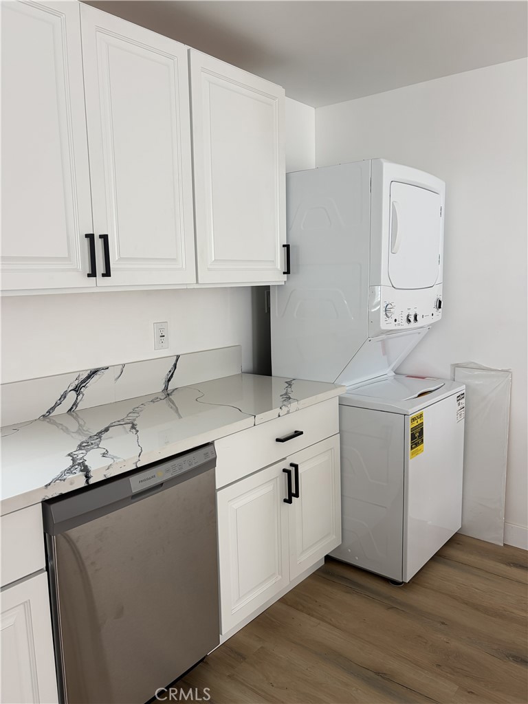 7937 Cleon Property Photo 14