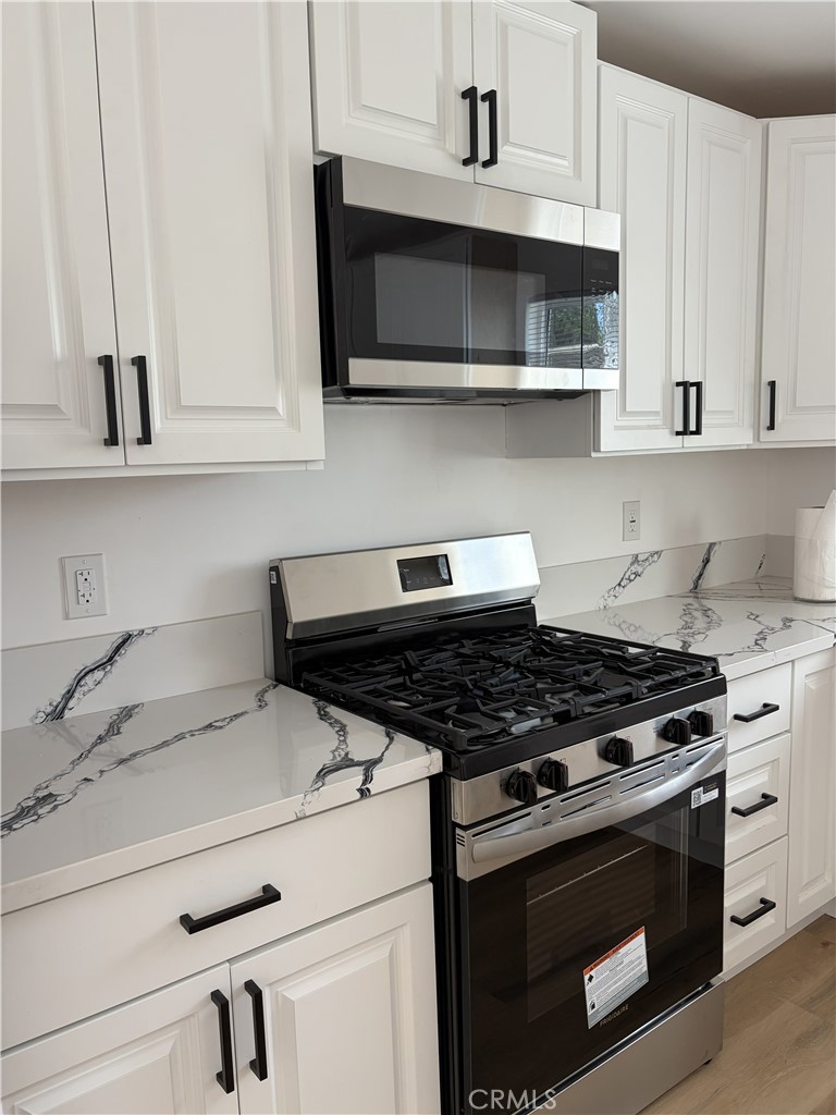 7937 Cleon Property Photo 16