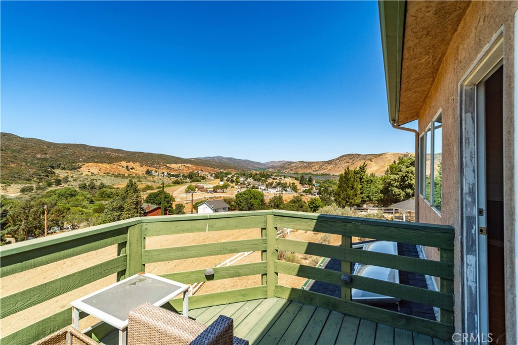 14738 Flintstone Drive Property Photo 29