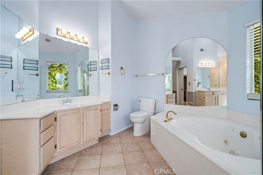 14738 Flintstone Drive Property Photo 35
