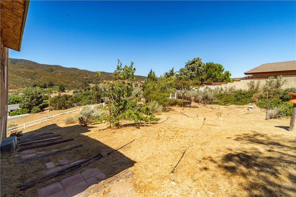 14738 Flintstone Drive Property Photo 40