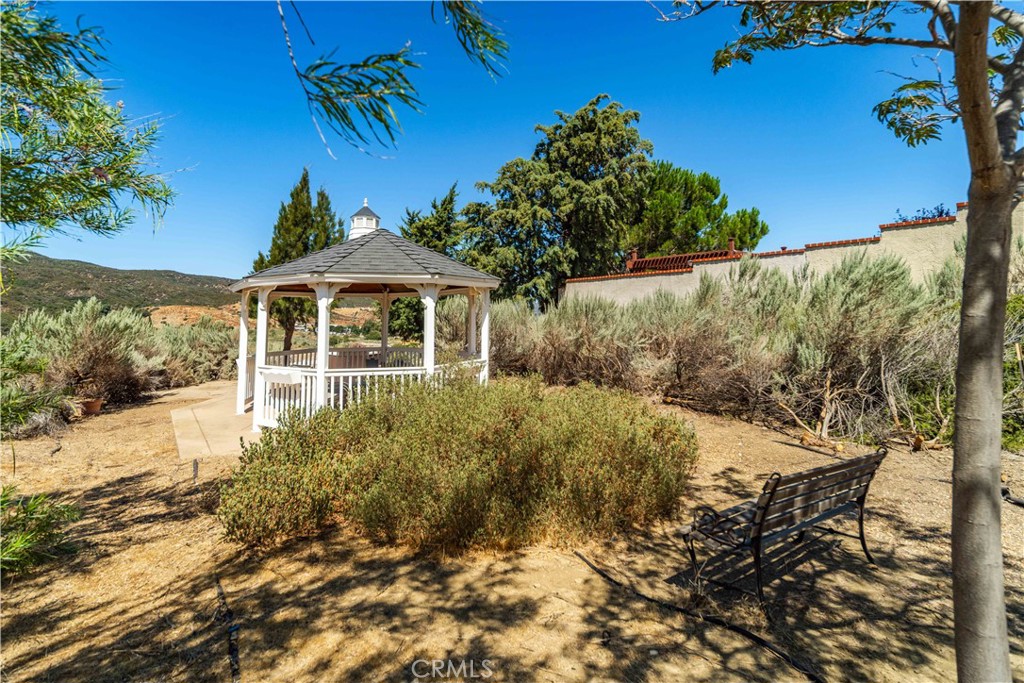 14738 Flintstone Drive Property Photo 42