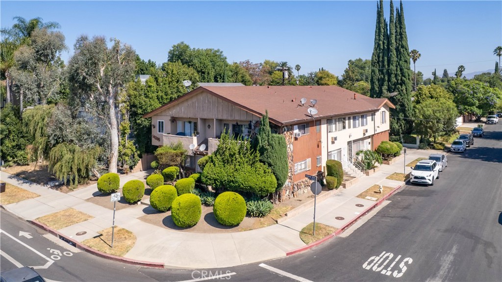14205 Burbank Boulevard Property Photo 1