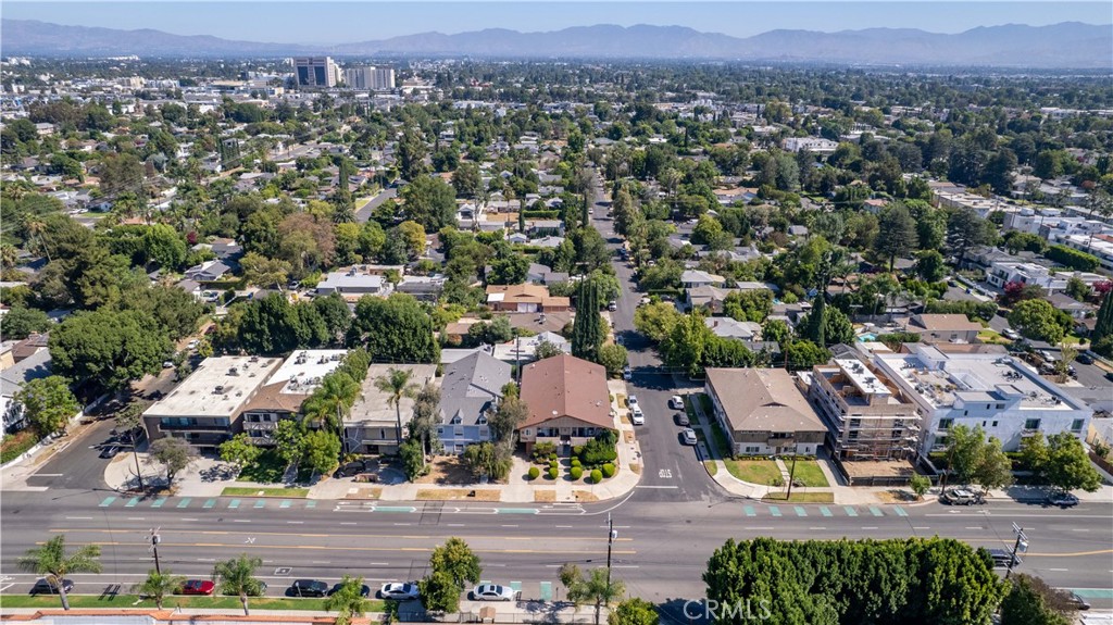 14205 Burbank Boulevard Property Photo 14