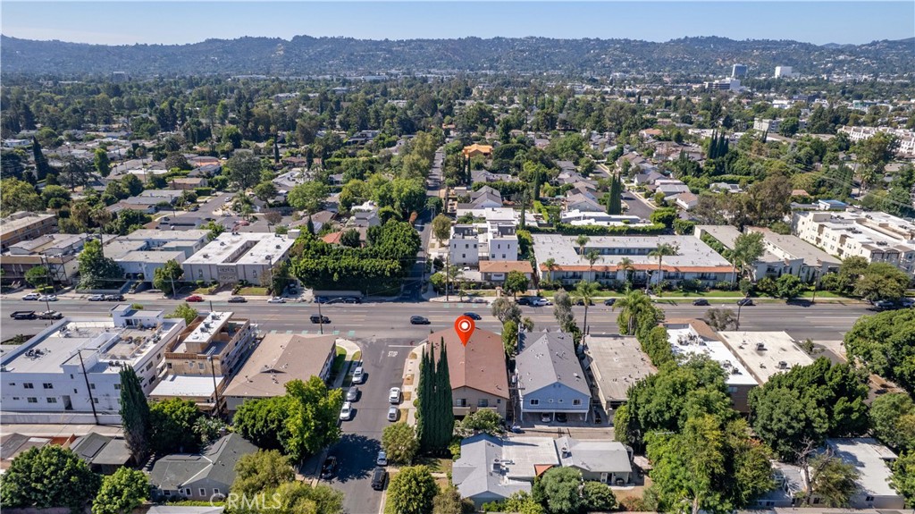 14205 Burbank Boulevard Property Photo 21