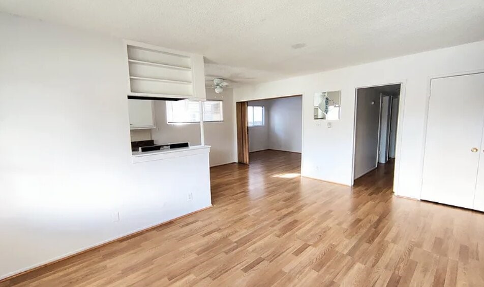 14205 Burbank Boulevard Property Photo 25