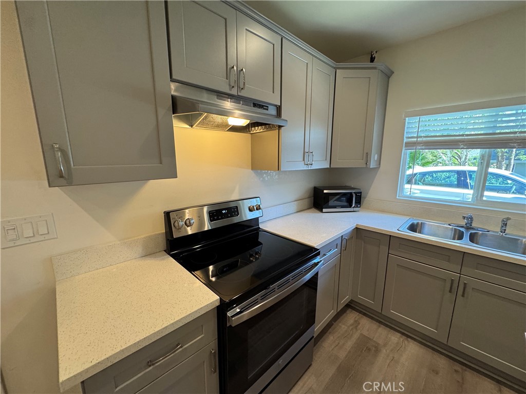 5059 B Ludgate Drive Property Photo 3