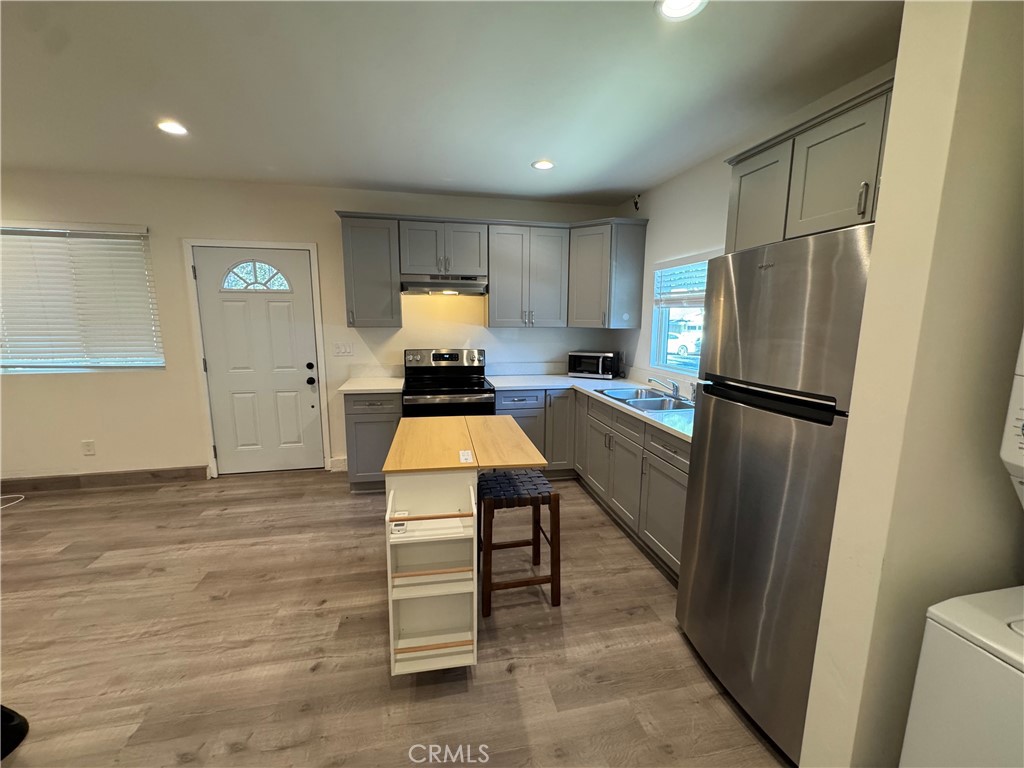 5059 B Ludgate Drive Property Photo 4