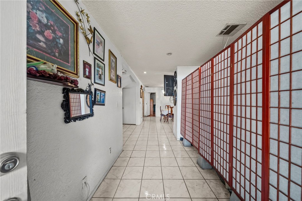 1875 W Slauson Avenue Property Photo 1
