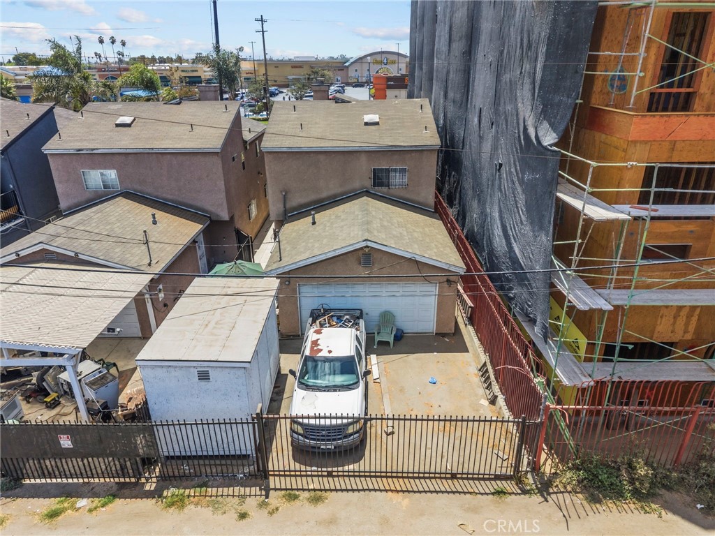 1875 W Slauson Avenue Property Photo 6