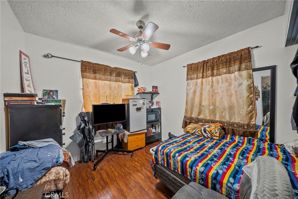 1875 W Slauson Avenue Property Photo 9