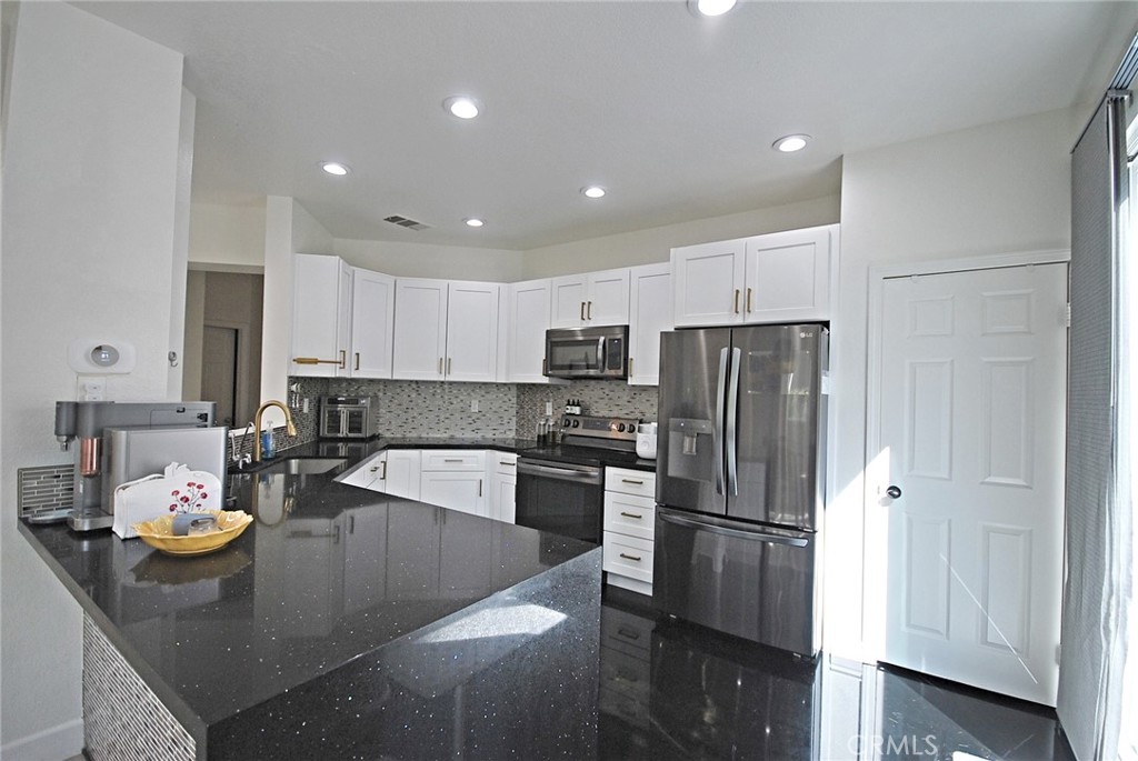 29268 Rio Lobo Way Property Photo 8