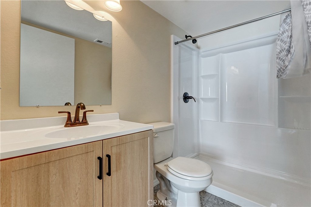 11150 Glenoaks 294 Property Photo 16