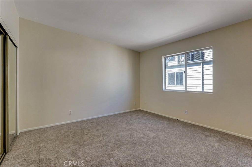 11150 Glenoaks 294 Property Photo 18