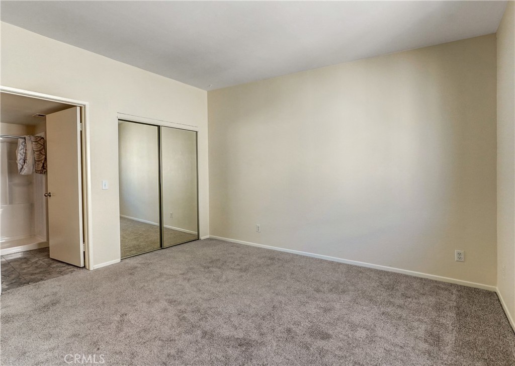 11150 Glenoaks 294 Property Photo 20