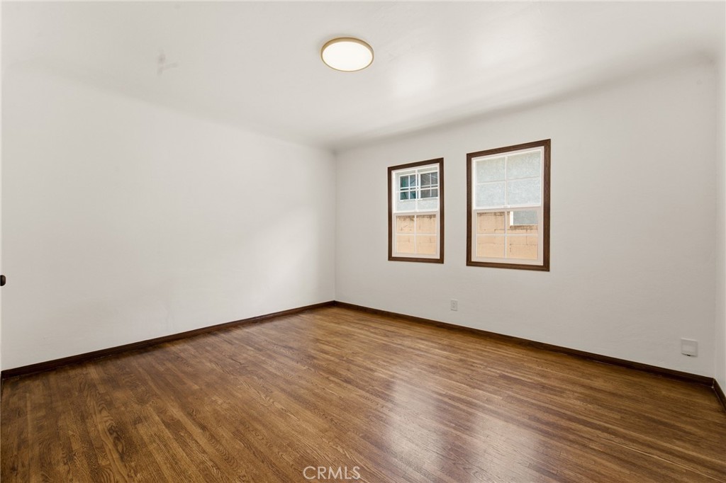 2201 Avon Street Property Photo 32