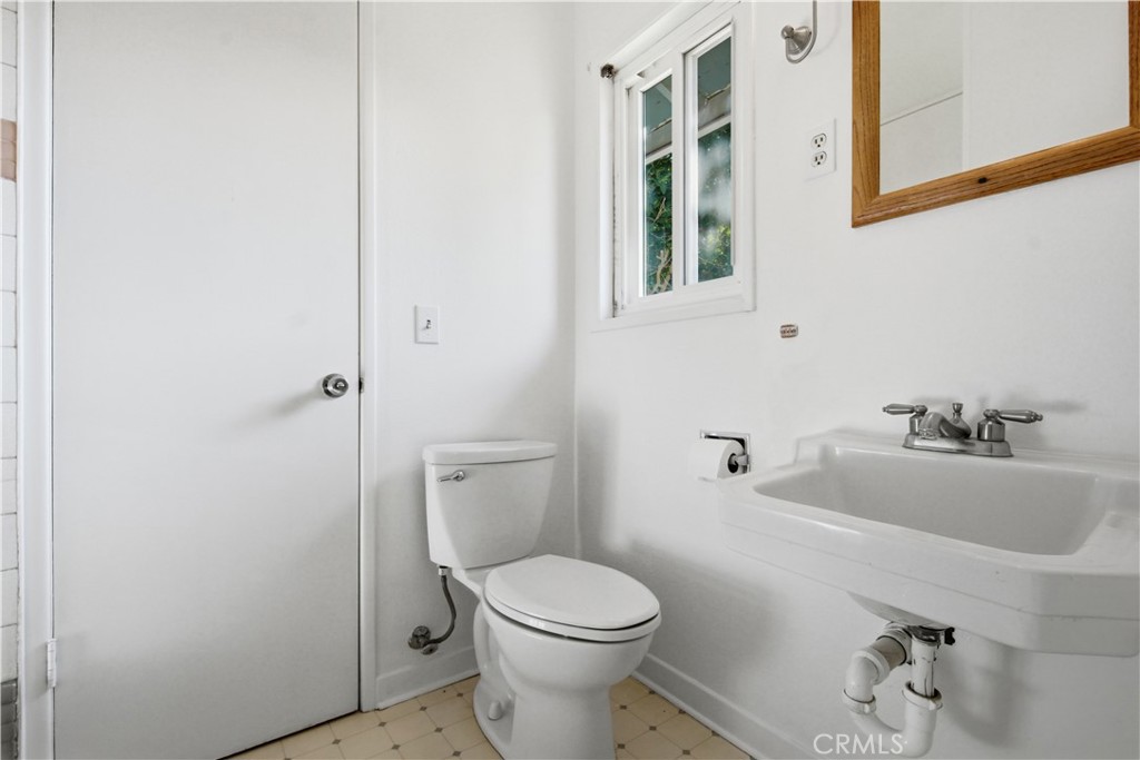 9344 E Avenue T8 Property Photo 11