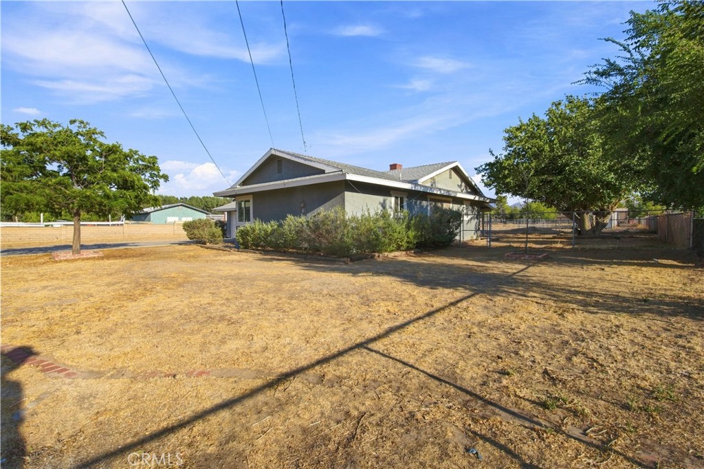 9344 E Avenue T8 Property Photo 24