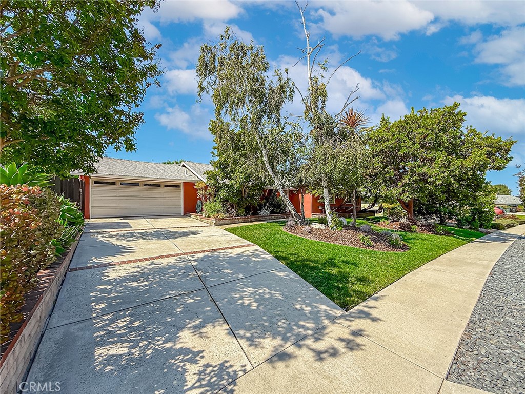 862 Camino La Maida Property Photo 4