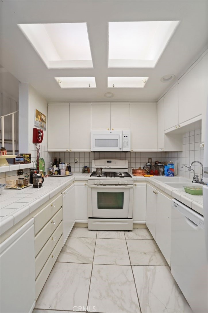 4477 Woodman 310 Property Photo 14