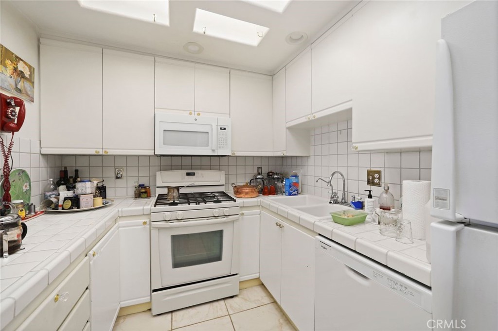 4477 Woodman 310 Property Photo 15