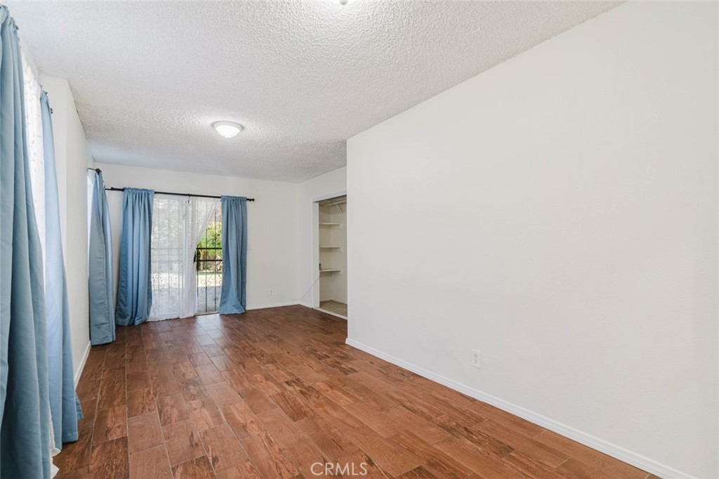1309 W 131st Street Property Photo 9