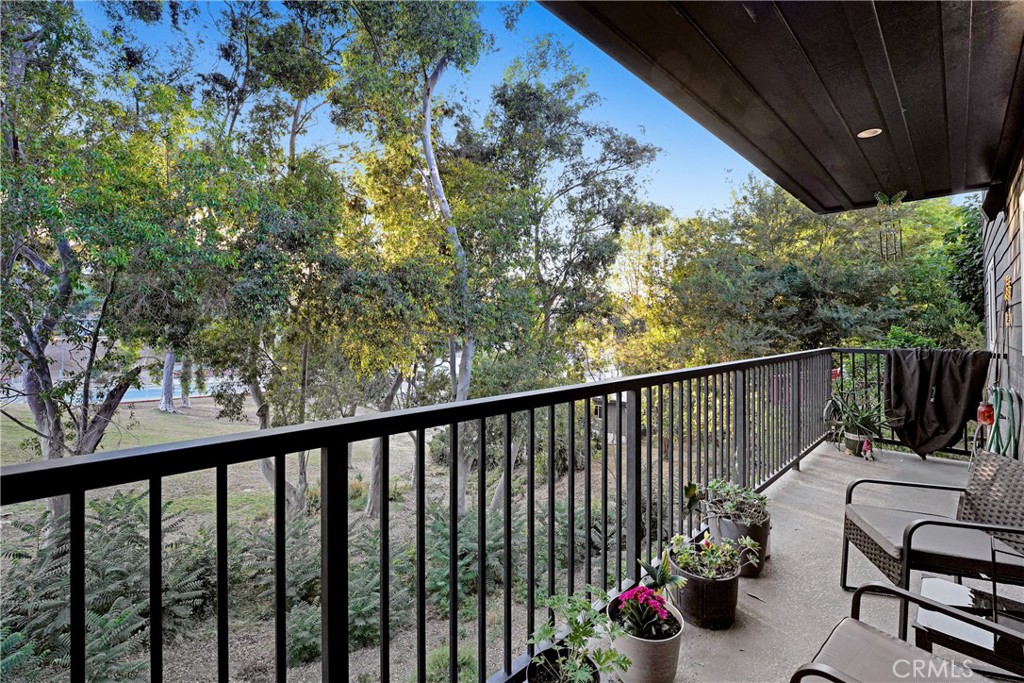 1125 Van Pelt Property Photo 21