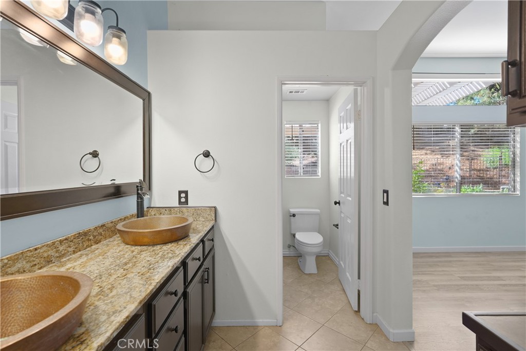 39528 Montebello Way Property Photo 14