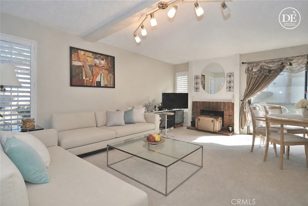 21555 Burbank 74 Property Photo 3
